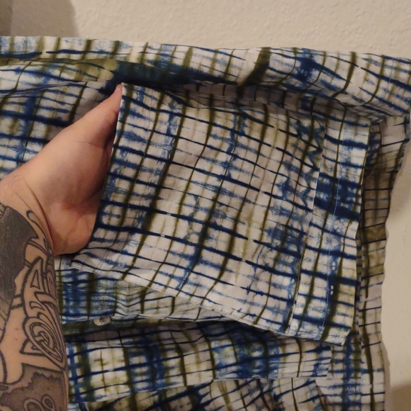 Vintage Y2K Tie dye button down - Picture 4 of 7